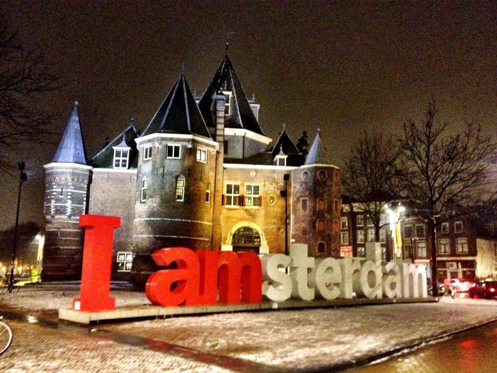 Tulip Of Amsterdam Bed & Breakfast Exterior photo